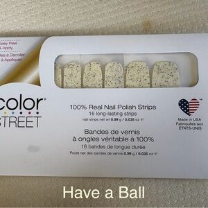 Color Street Nail Strips - Cream with Black Speckles